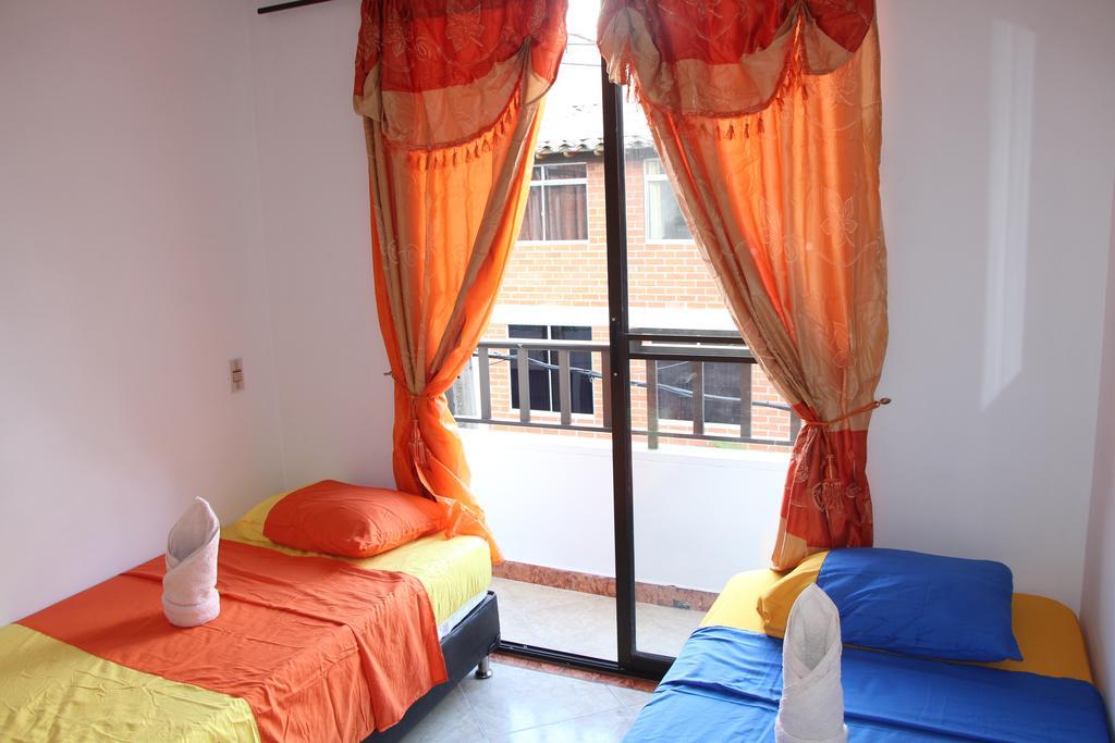 Habitaciones En Medellín Exteriör bild